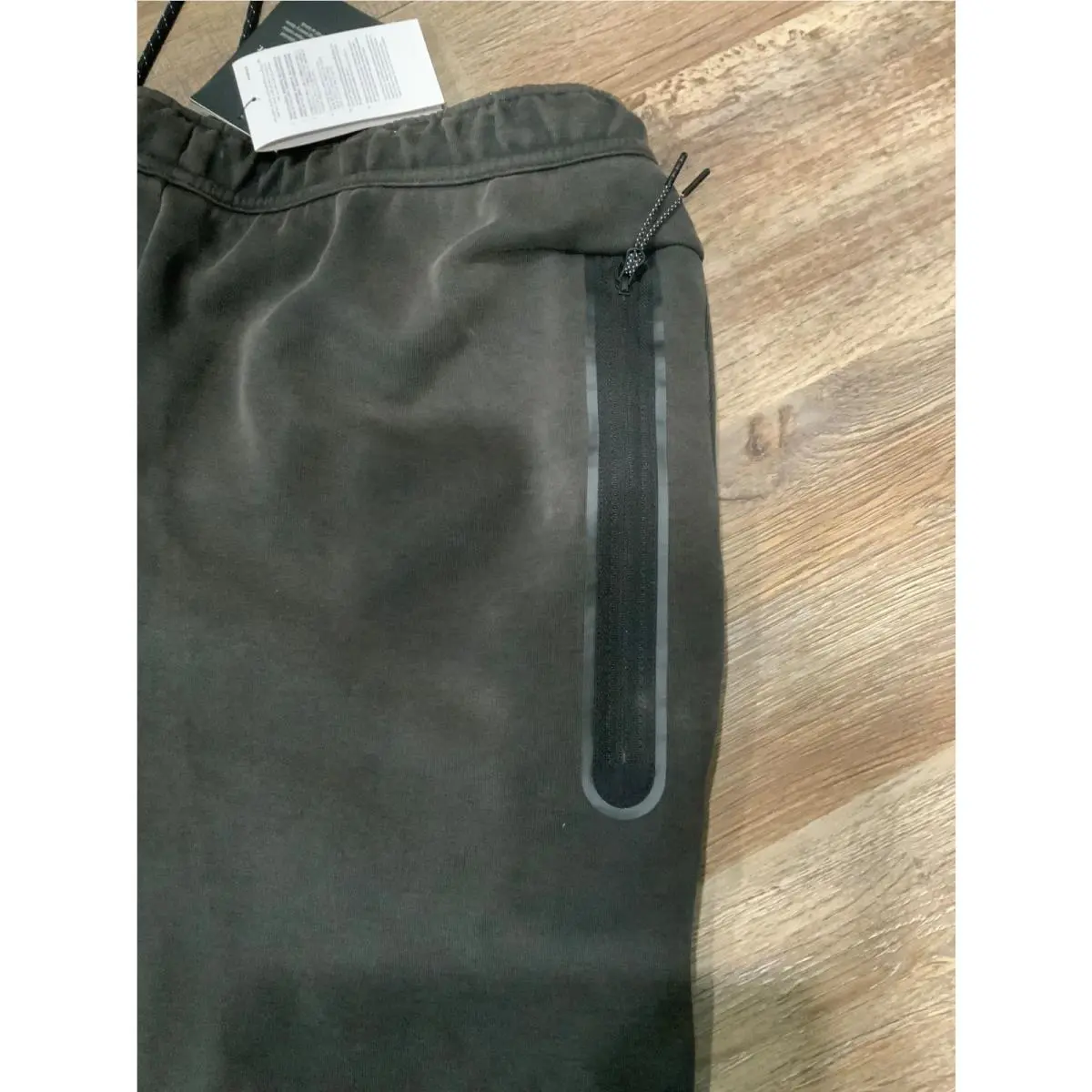 Nike clothing - CZ9918-010 - CZ9918-010 - Black (UPC: 0194956061342) 7