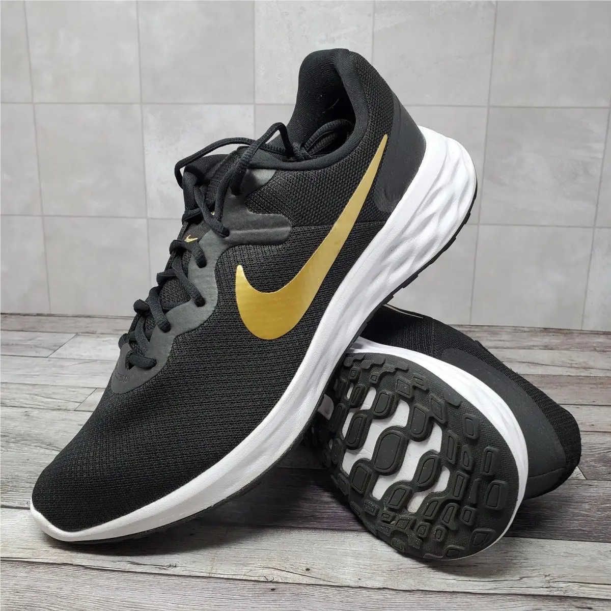 Nike Revolution 6 `black Metallic Gold` DC3728-002 Men`s Size 13 - Black