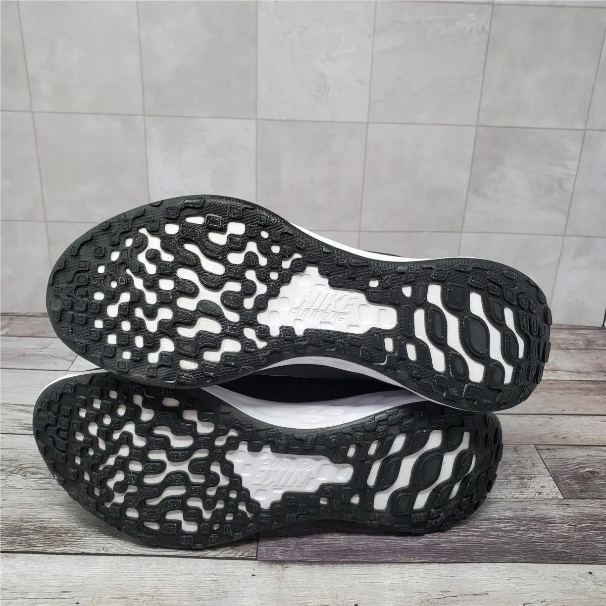 Nike shoes - Nike Revolution 6 Next Nature - DC3728-002 - Black 6