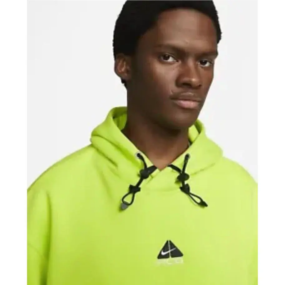 Nike clothing - DH3087-389 - DH3087-389 - Volt (UPC: 0195243806370) 3