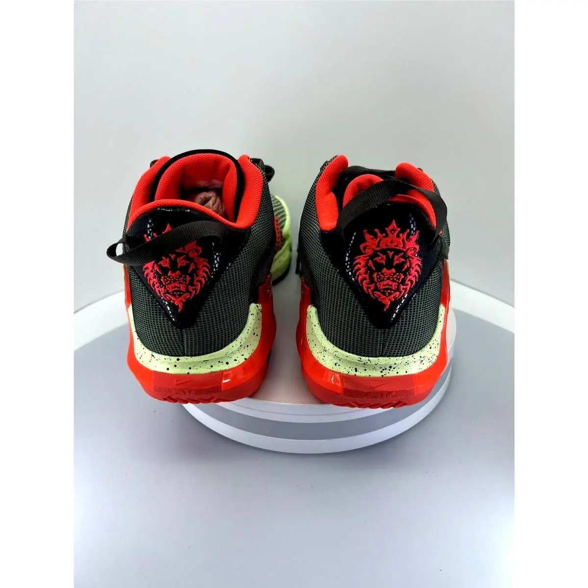 Nike shoes - Nike LeBron Witness - LeBron Witness - DM1123 001 - Black/Bright Crimson/Alligator/Barely Volt 4