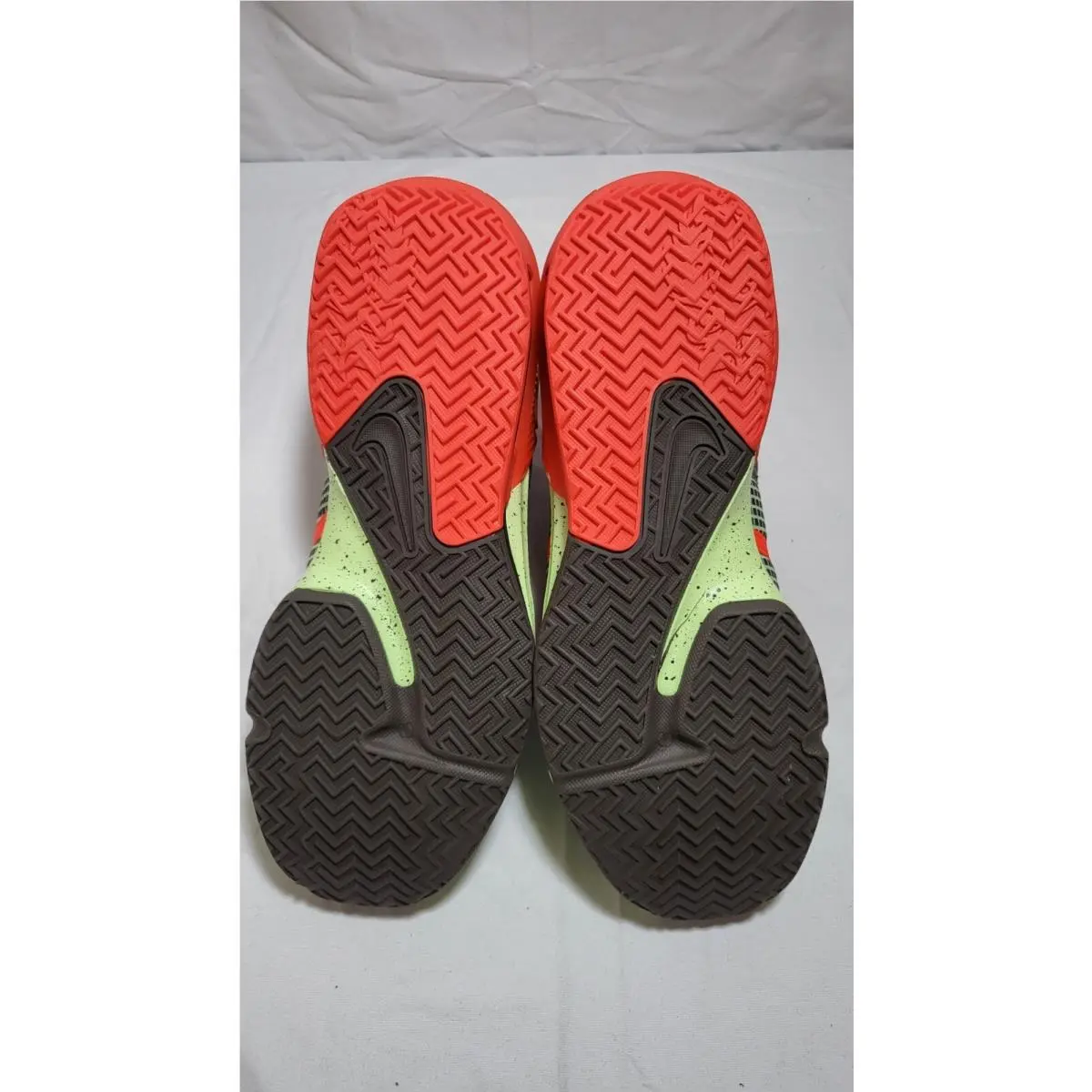 Nike shoes - Nike LeBron Witness - LeBron Witness - DM1123 001 - Black/Bright Crimson/Alligator/Barely Volt 3