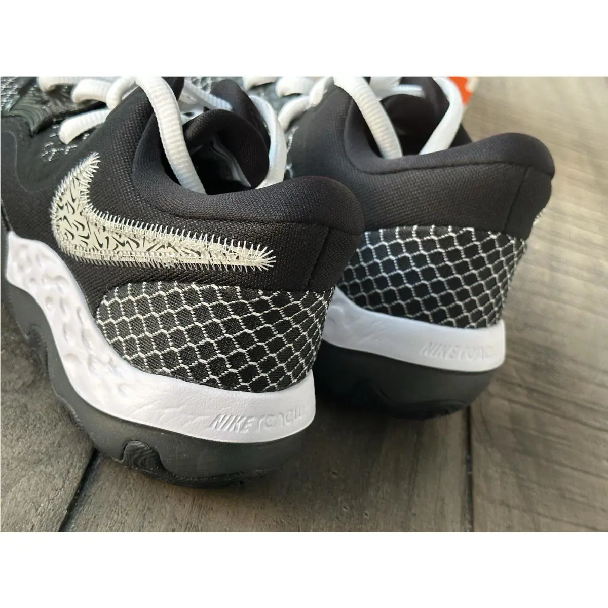 Nike shoes - Nike Renew Elevate - Renew Elevate - CW3406004 - Silver 7