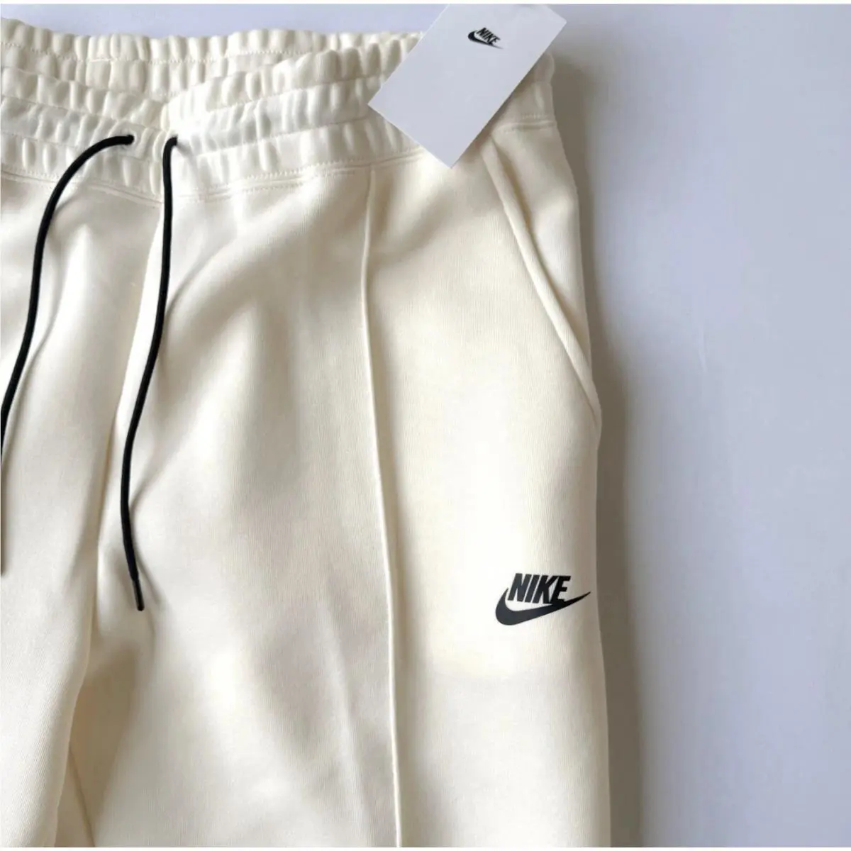 Nike clothing - FB8330-110 - FB8330-110 - Ivory 0