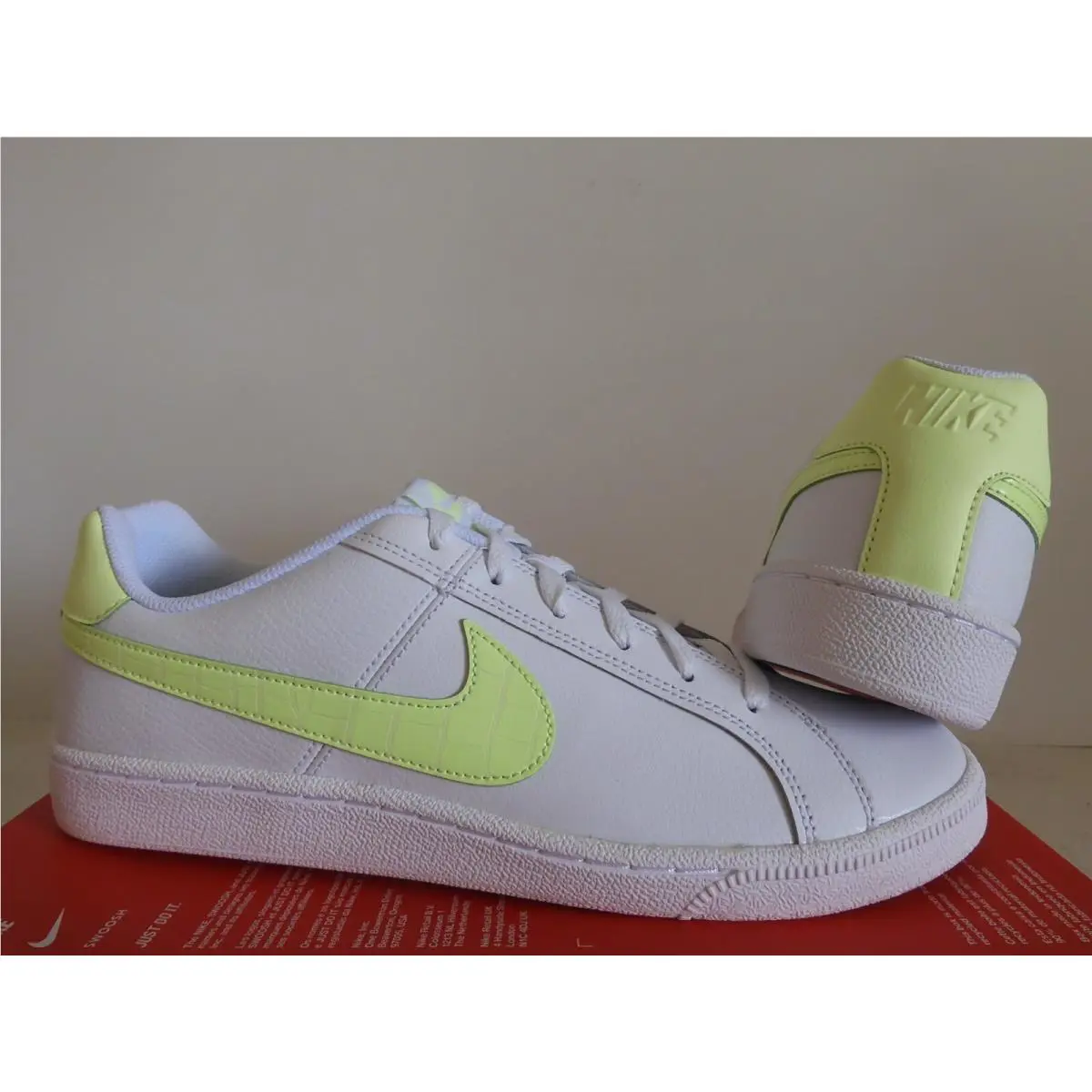Nike shoes - Nike Court Royale - Court Royale - 749867121 - White (UPC: 194276399996) 0