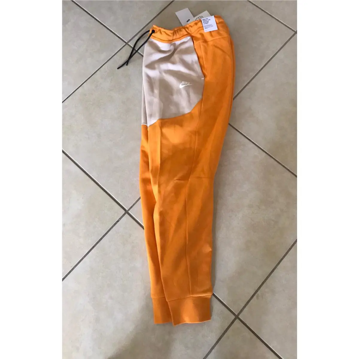 Nike clothing - Sportswear Tech - Sportswear Tech - CU4495 886 - Orange (UPC: 195868392326) 3