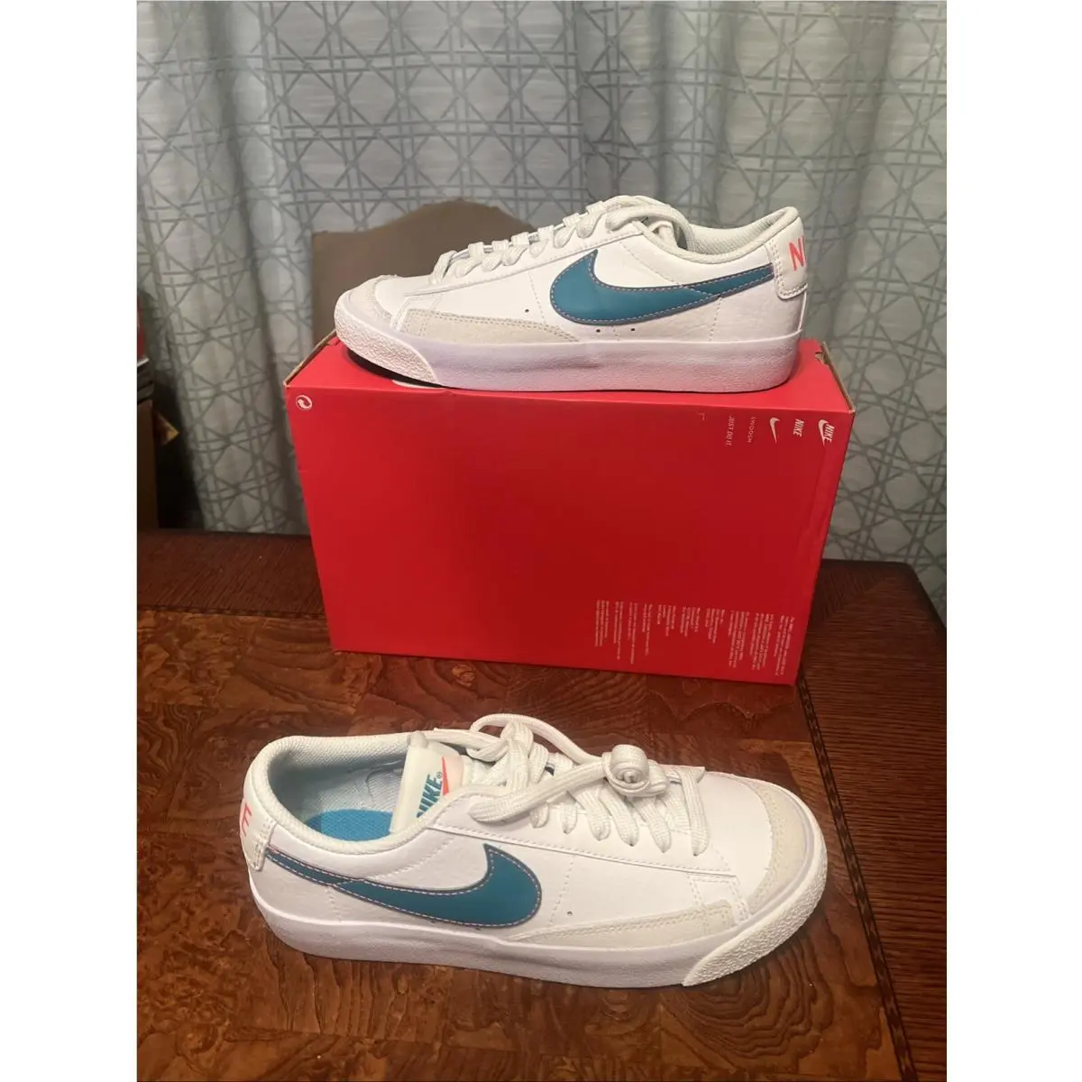 Nike Blazer Low ‘77 GS White Aquamarine Size 4.5Y Women’s 6 DA4074-122