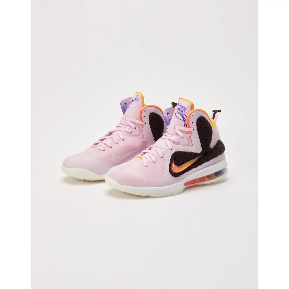 Nike shoes - Lebron 9 - Lebron - DJ3908-600 - Pink 2