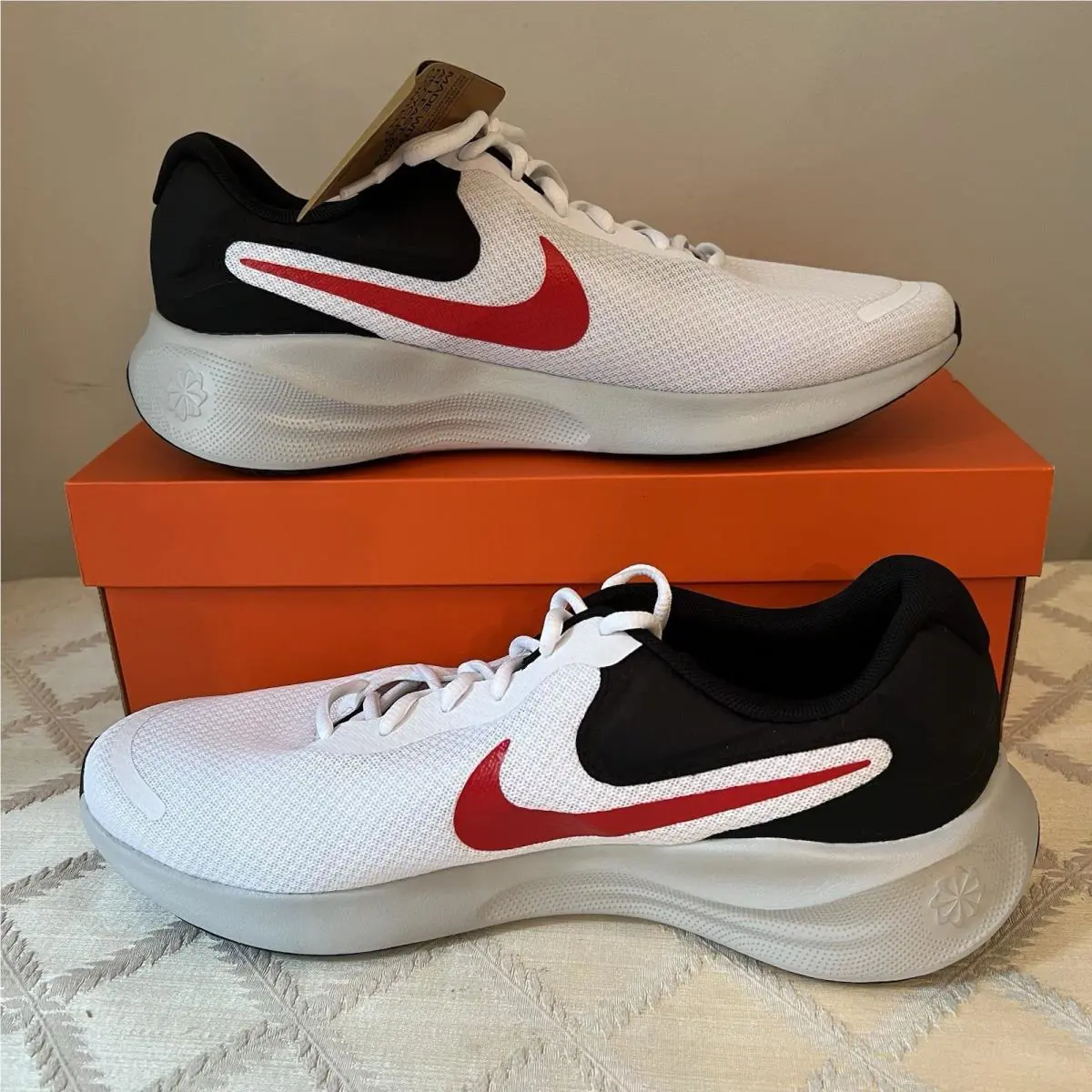 Nike shoes - Nike Revolution 7 - Revolution - FB2207-102 - White 0