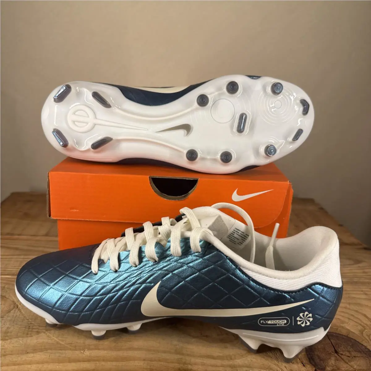 Nike shoes - Nike Legend - Legend - FQ3243-300 - Green 3