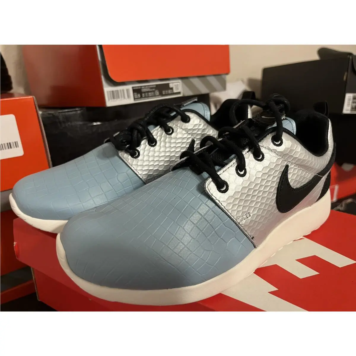 Nike shoes - Nike Roshe One - Roshe One - 881202002 - Multicolor 5