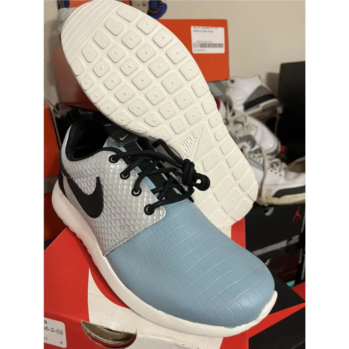 Nike shoes - Nike Roshe One - Roshe One - 881202002 - Multicolor 6