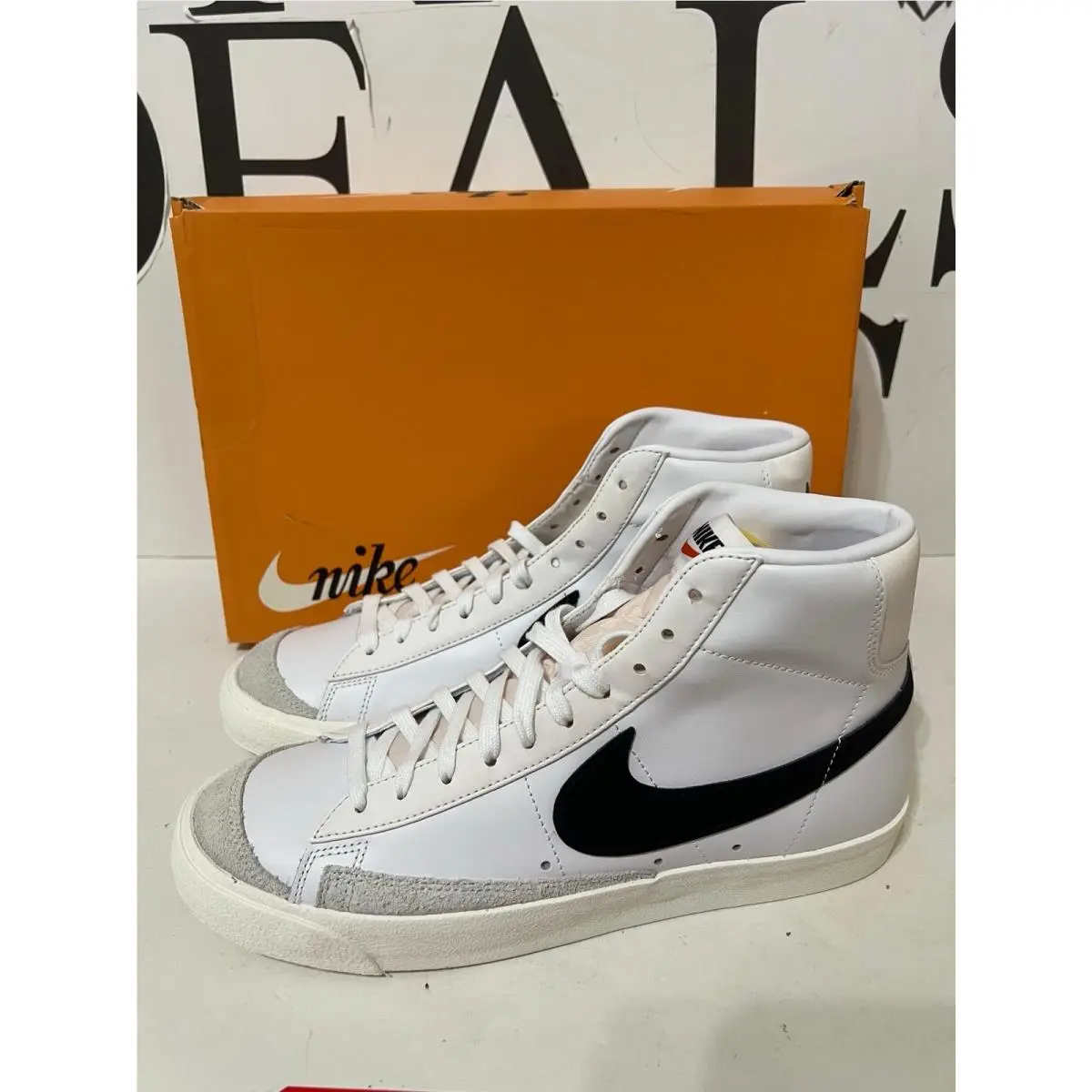 Nike Wmns Blazer Mid ‘77 Vintage ‘white Black’ CZ1055 100 Size 11.5