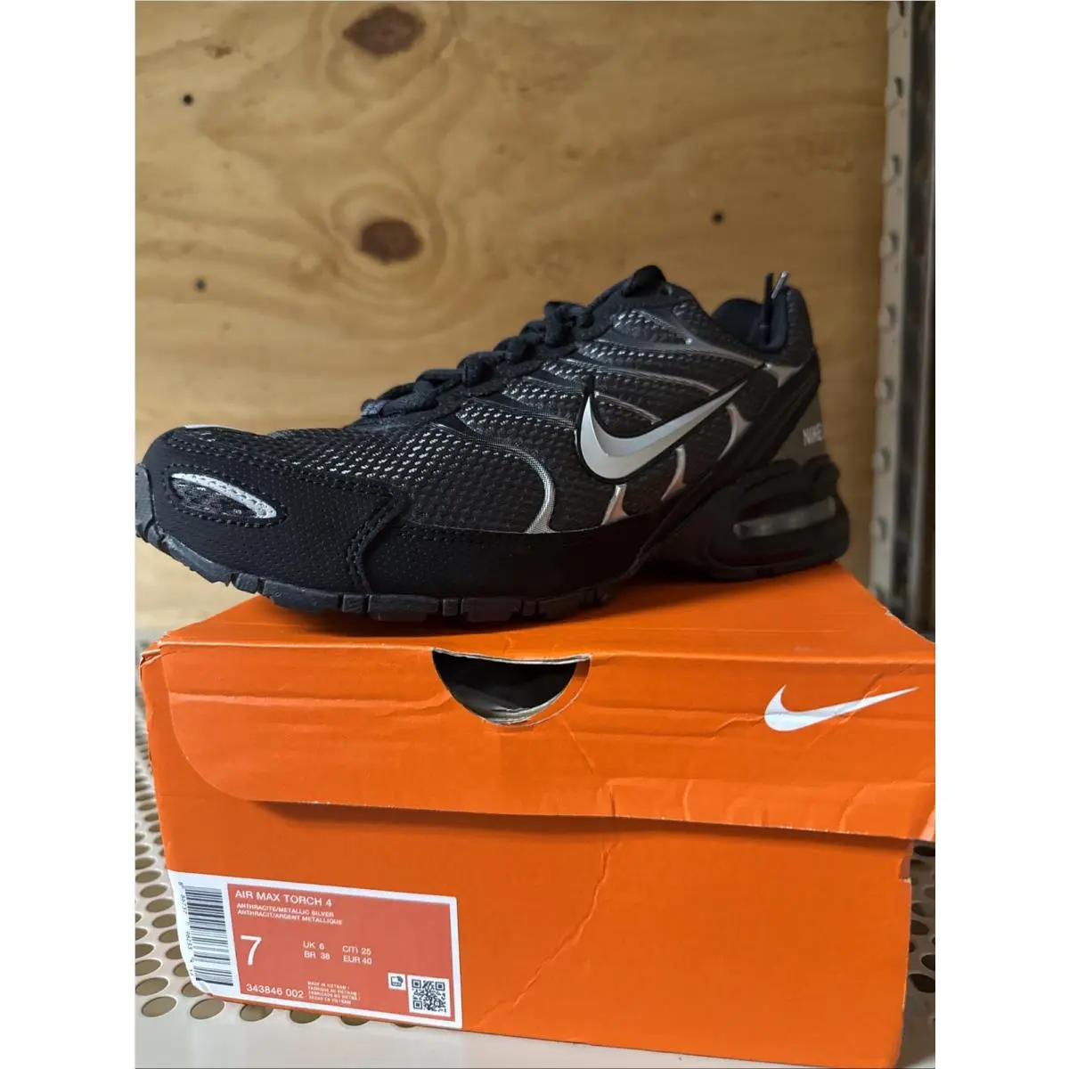 Size 4 - Nike Air Max Torch 4 Anthracite