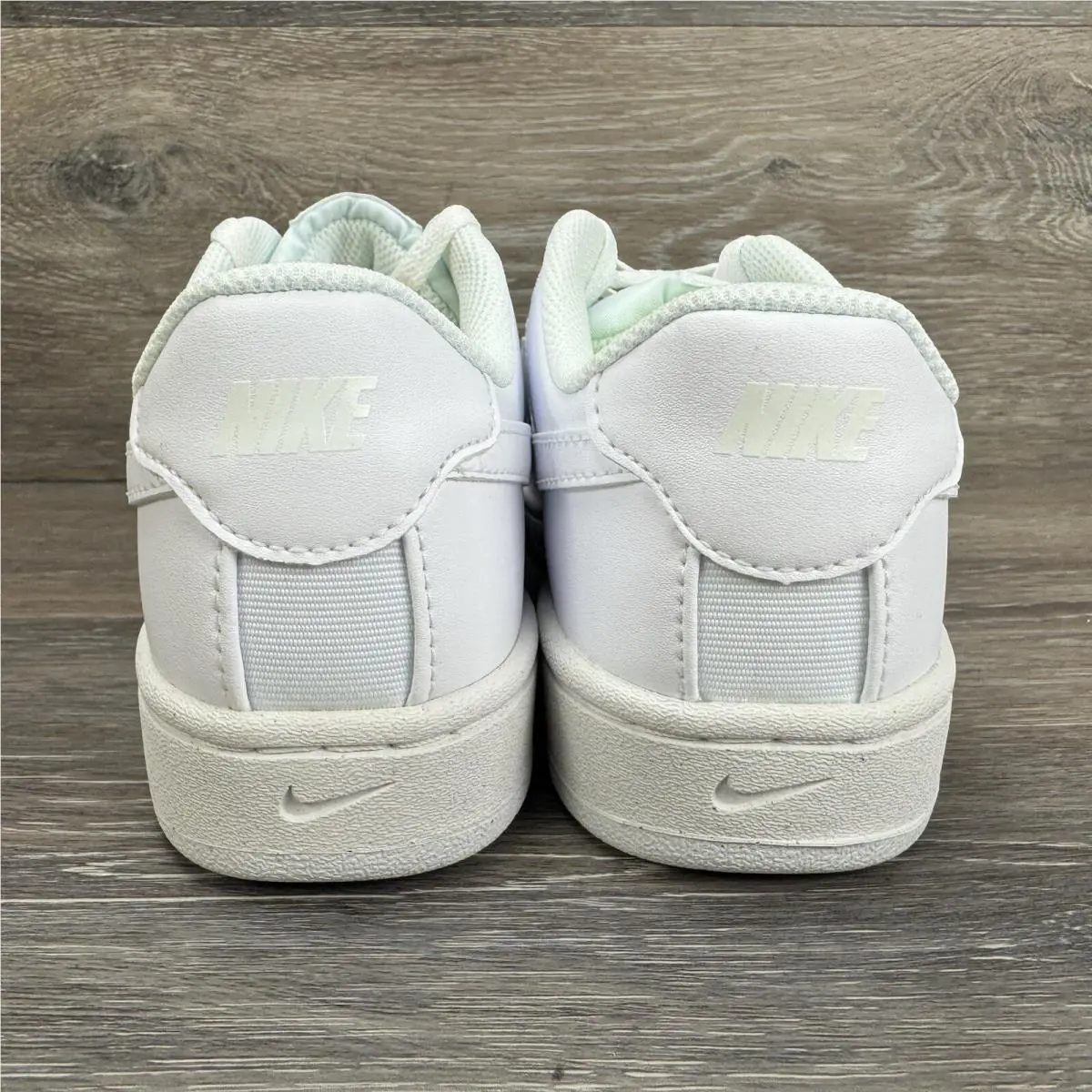 Nike shoes - Nike Court Royale - Court Royale - DH3160-100 - White 9