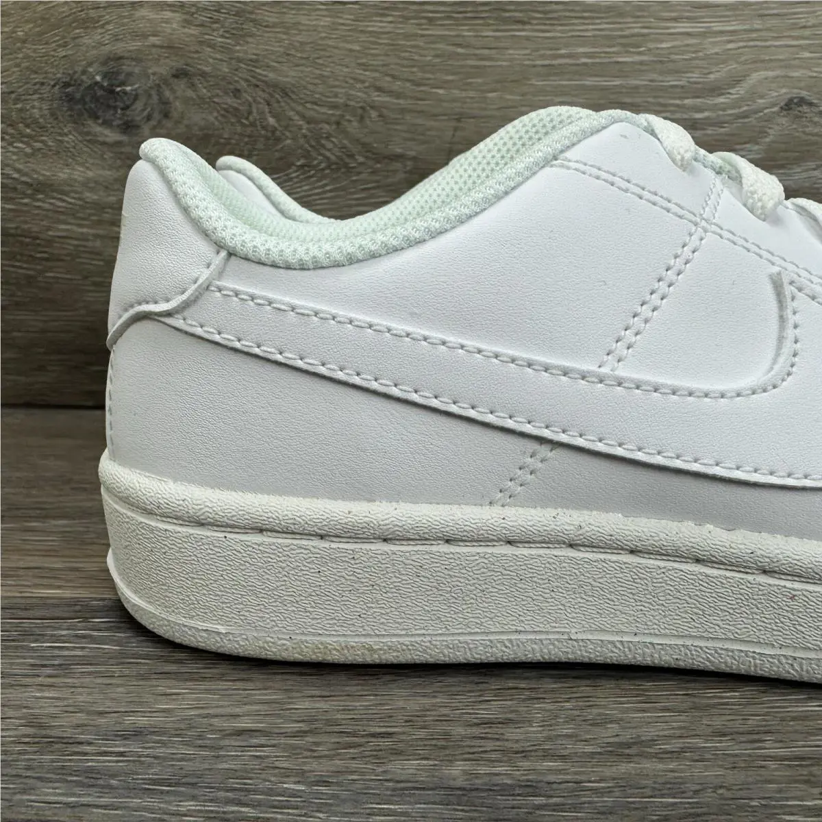 Nike shoes - Nike Court Royale - Court Royale - DH3160-100 - White 2