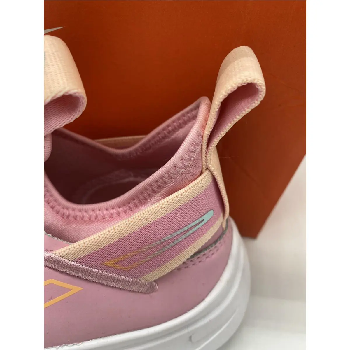 Nike shoes - NIKE FLEX PLUS SE GS - DJ2980-600 - Pink 5