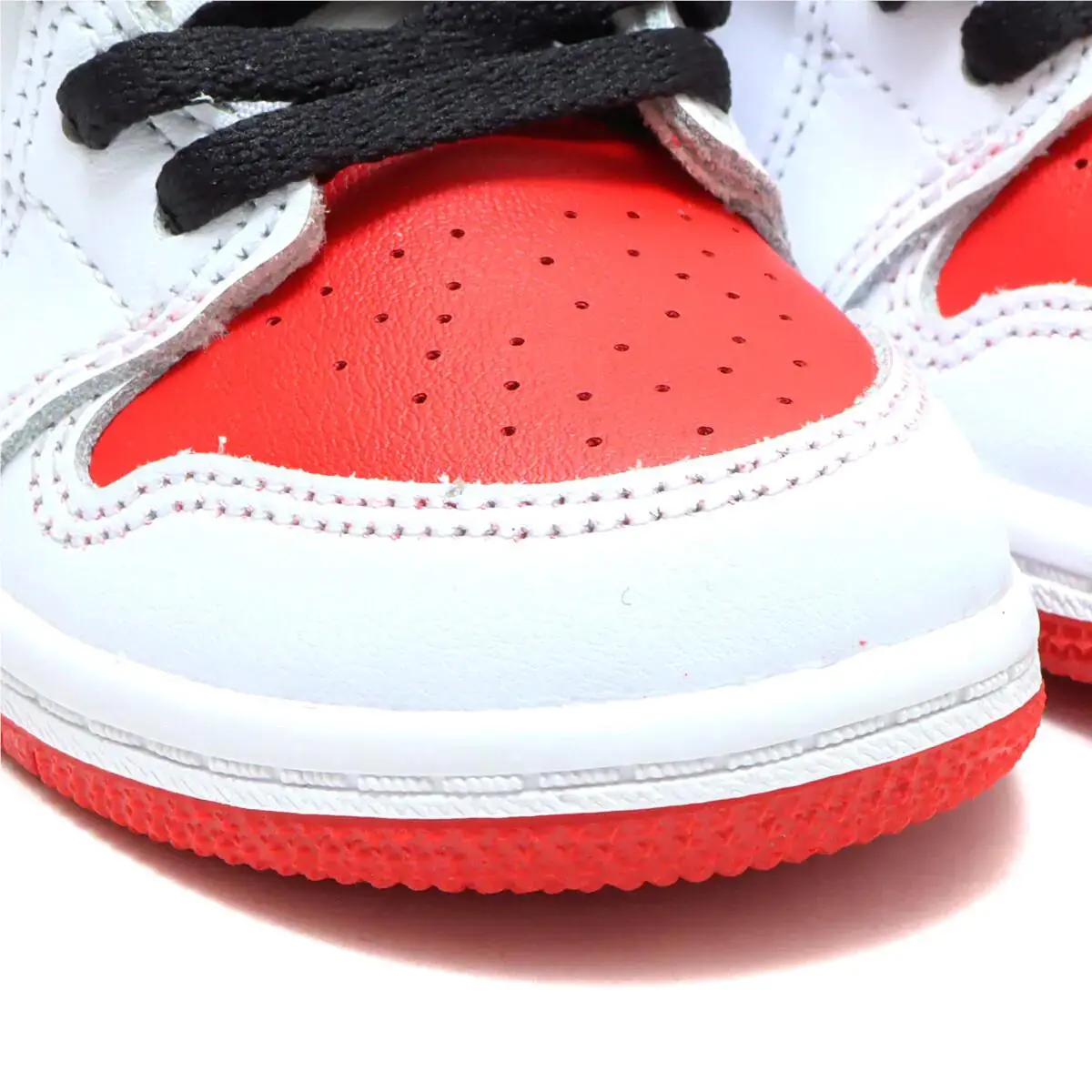 Nike shoes - Air Jordan 1 Retro High - AQ2665 161 - Red 7