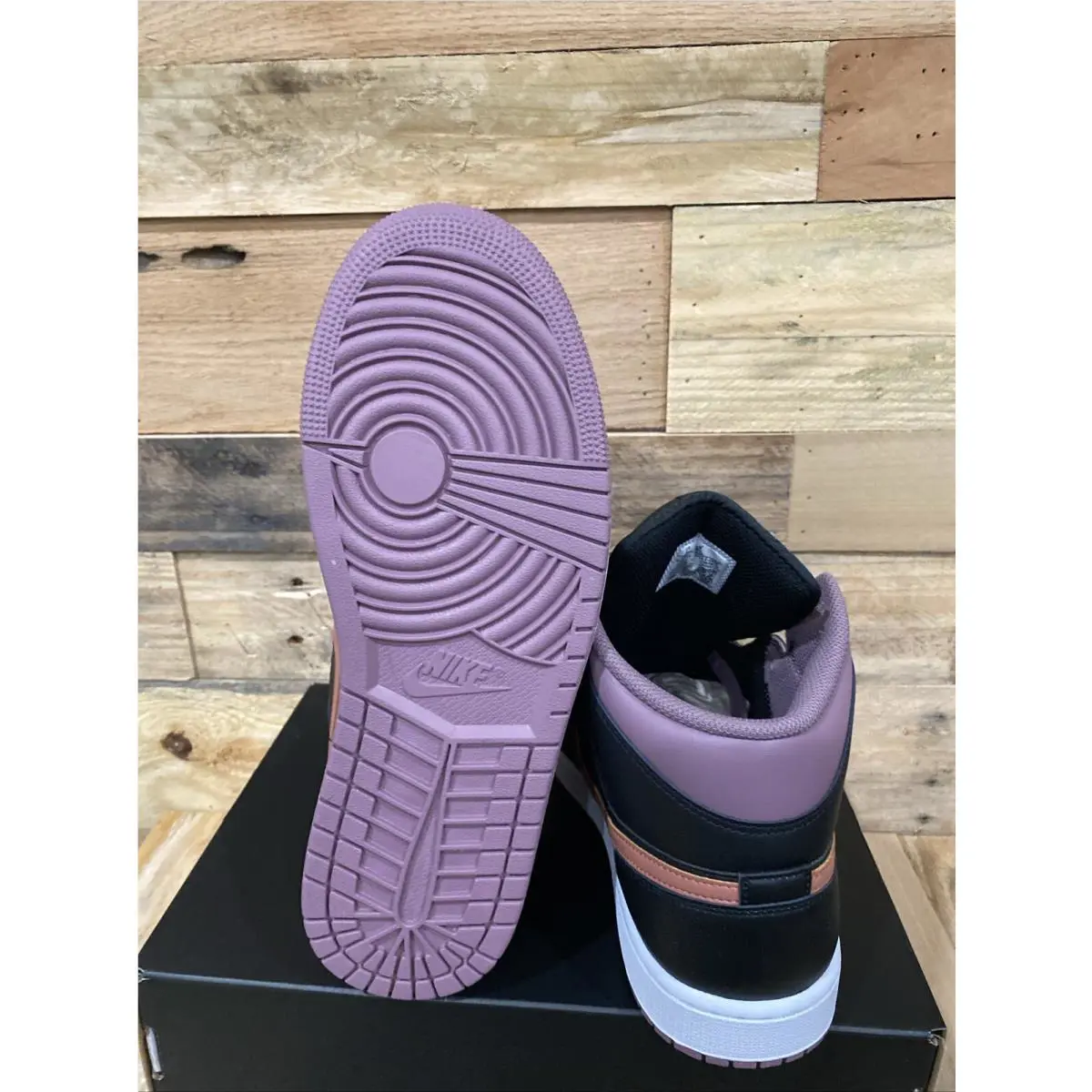 Nike shoes Air - Black 3