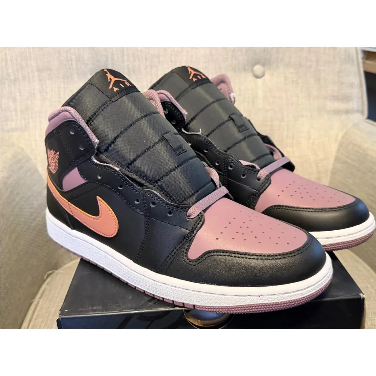 Nike shoes - Nike Air Jordan 1 - Air - FB9911 008 - Black 1