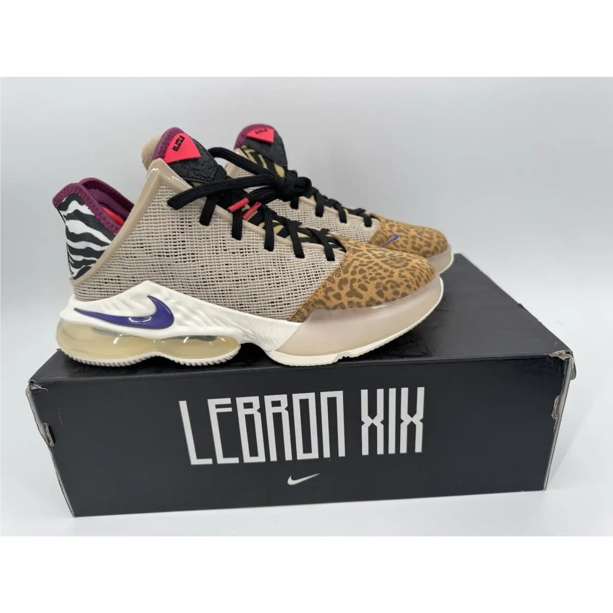 Nike shoes - Nike LeBron 19 - LeBron - dm1058-200 - Rattan/Dark Iris/Sail/Black/Siren Red/Light Bordeaux 4