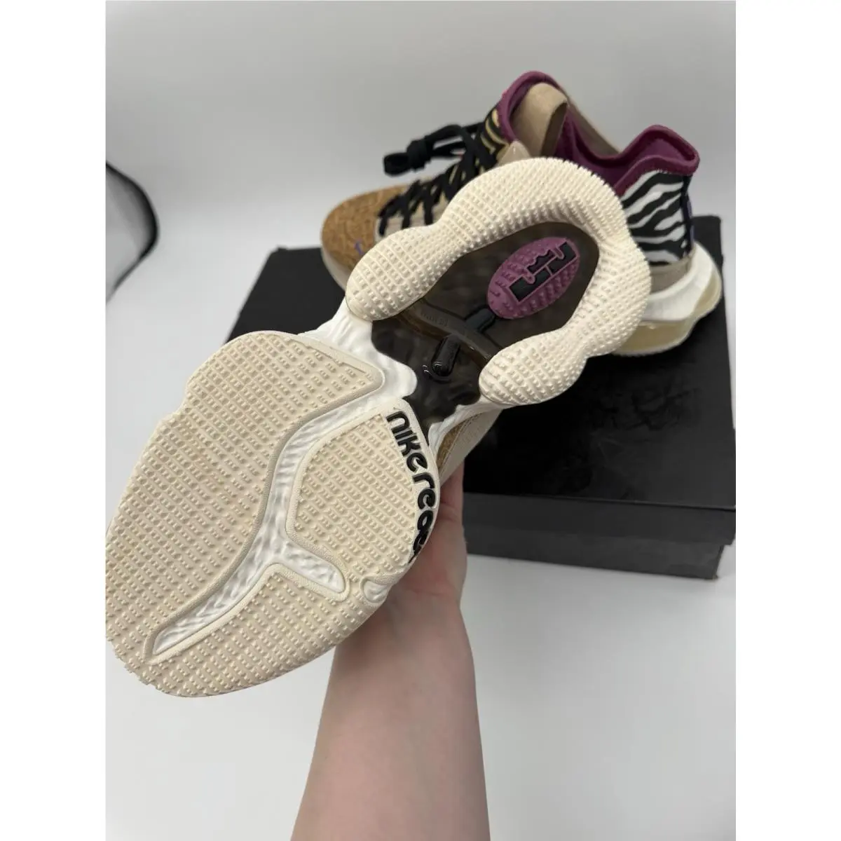 Nike shoes - Nike LeBron 19 - LeBron - dm1058-200 - Rattan/Dark Iris/Sail/Black/Siren Red/Light Bordeaux 6