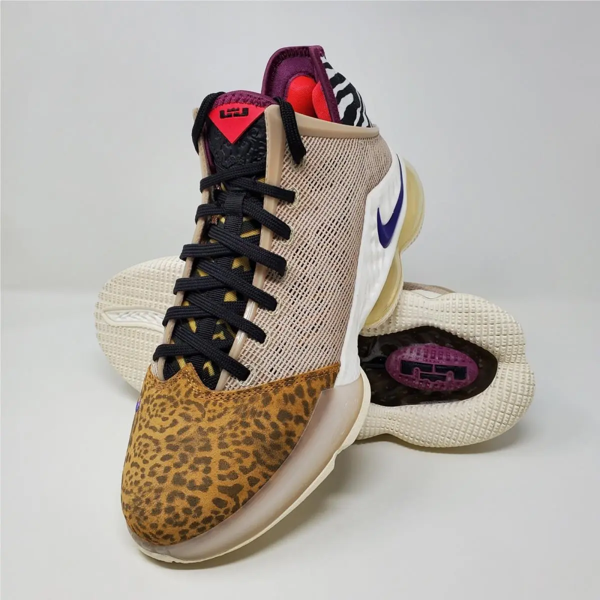 Nike Lebron 19 Low Safari Rattan Sail Black DM1058-200 Men`s Size 11