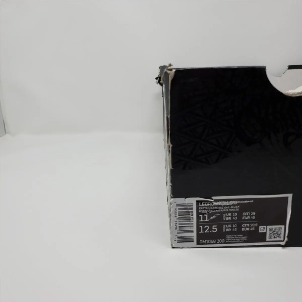 Nike shoes - Nike LeBron 19 - LeBron - DM1058-200 - Beige 9