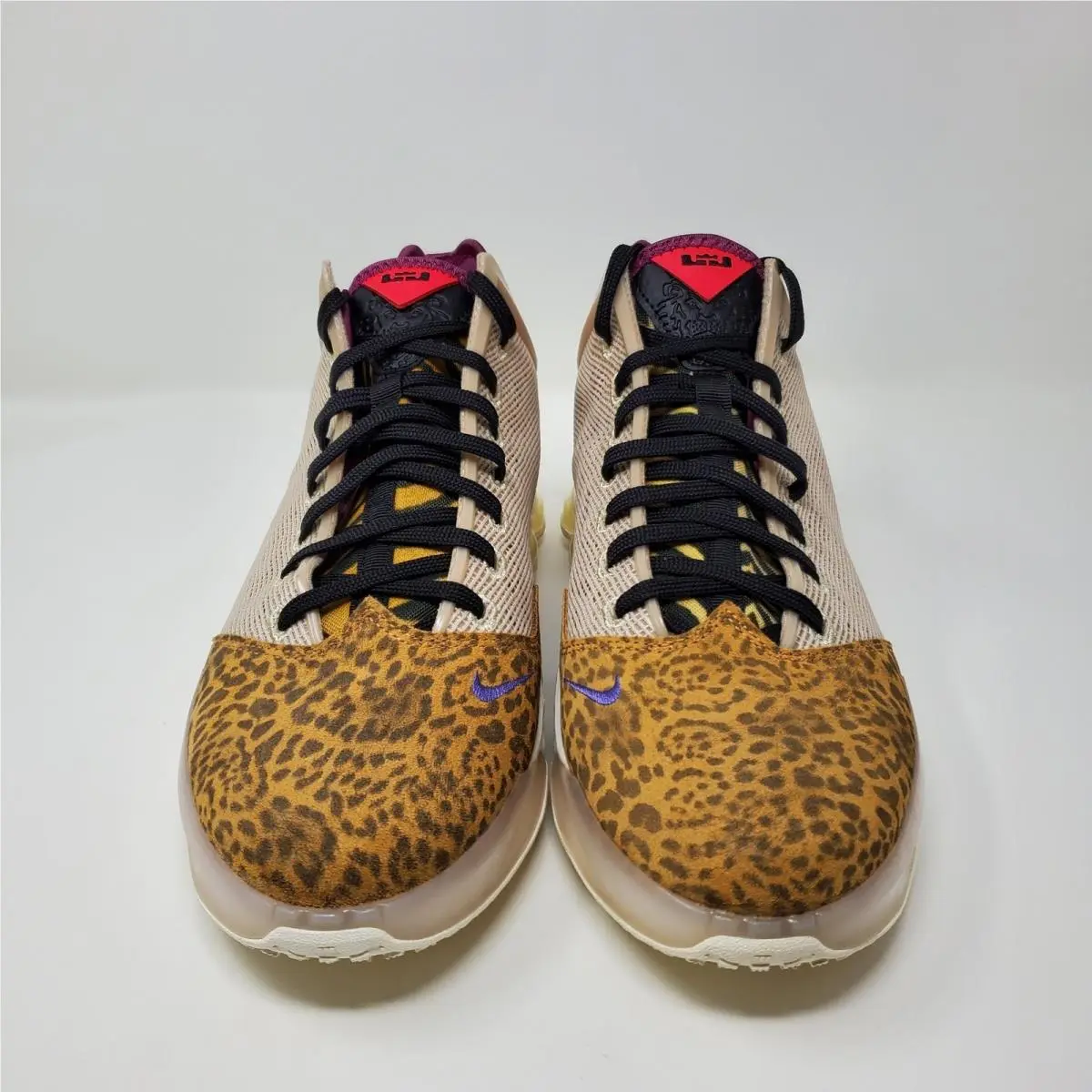 Nike shoes - Nike LeBron 19 - LeBron - DM1058-200 - Beige 0