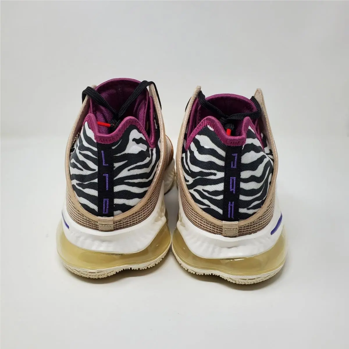Nike shoes - Nike LeBron 19 - LeBron - DM1058-200 - Beige 1