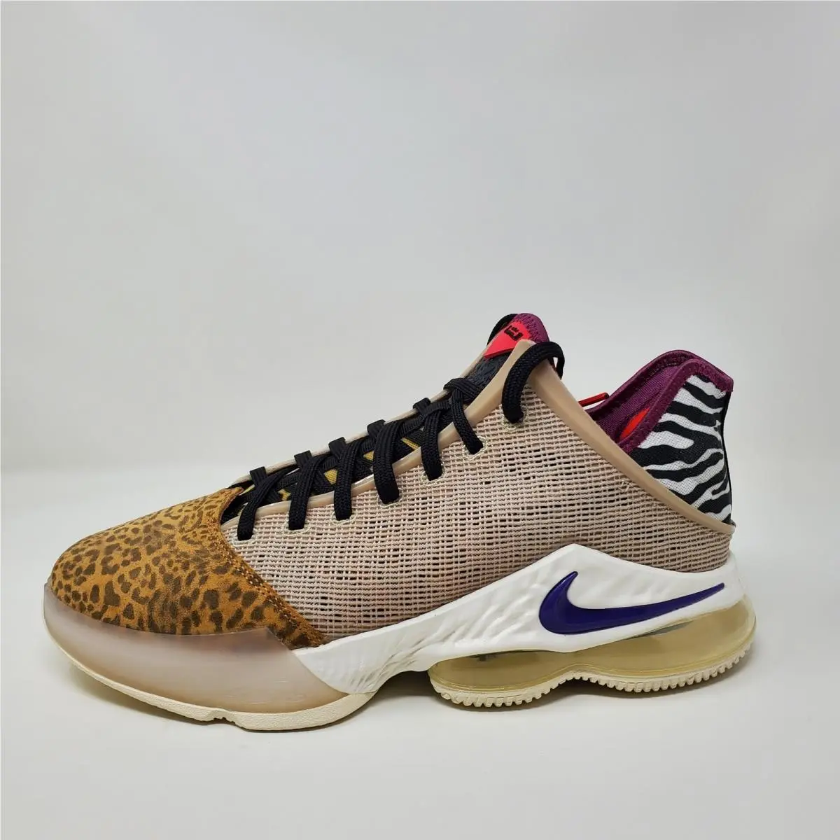 Nike shoes - Nike LeBron 19 - LeBron - DM1058-200 - Beige 3