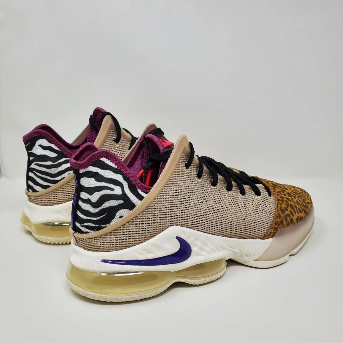Nike shoes - Nike LeBron 19 - LeBron - DM1058-200 - Beige 5