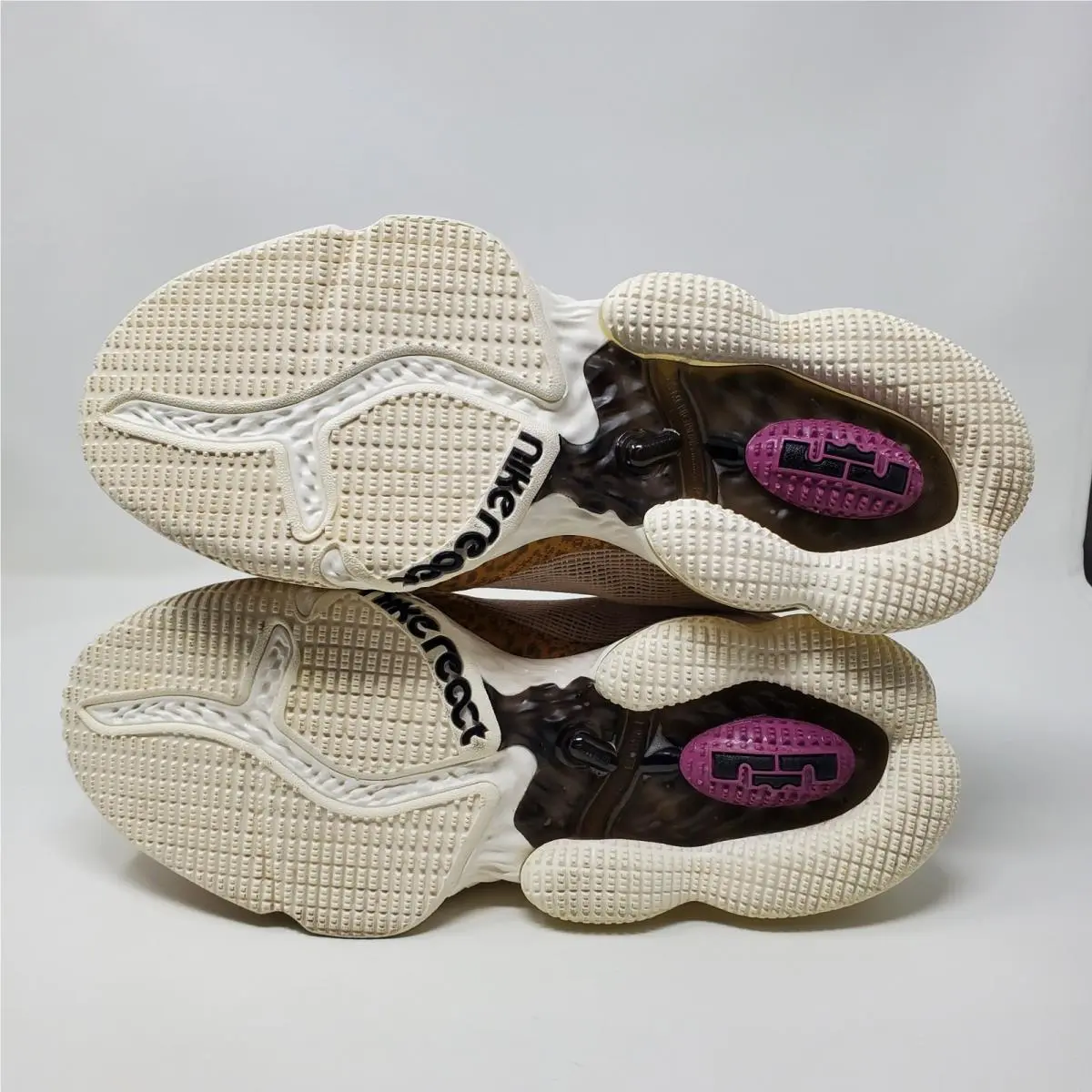 Nike shoes - Nike LeBron 19 - LeBron - DM1058-200 - Beige 6
