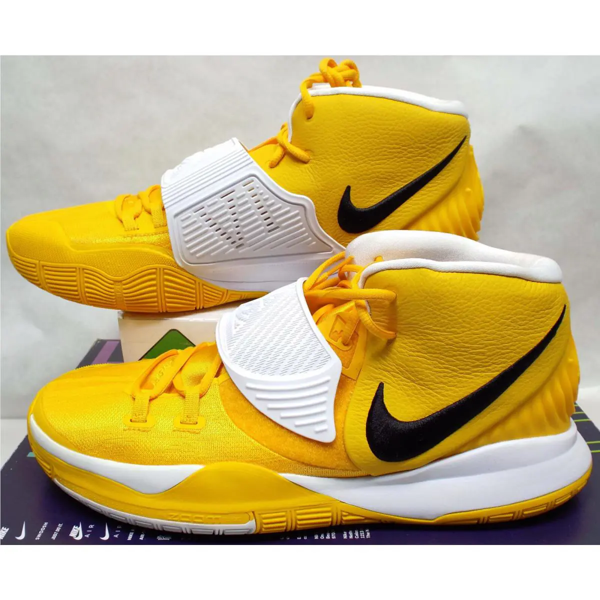 Nike shoes - CW4142-702 - CW4142-702 - University Gold & Black 0