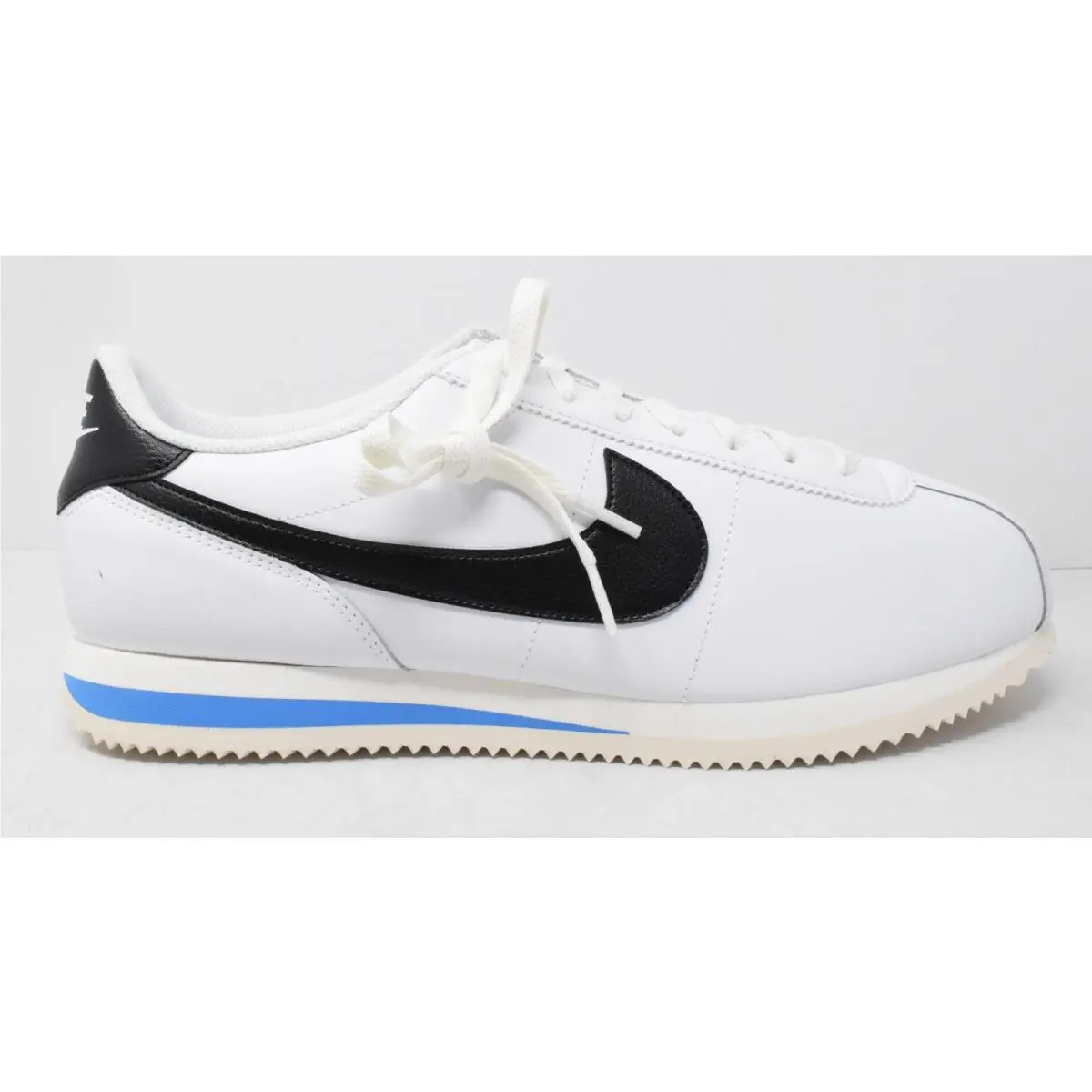 Nike shoes - Nike Cortez - Cortez - DM4044-100 - White 2