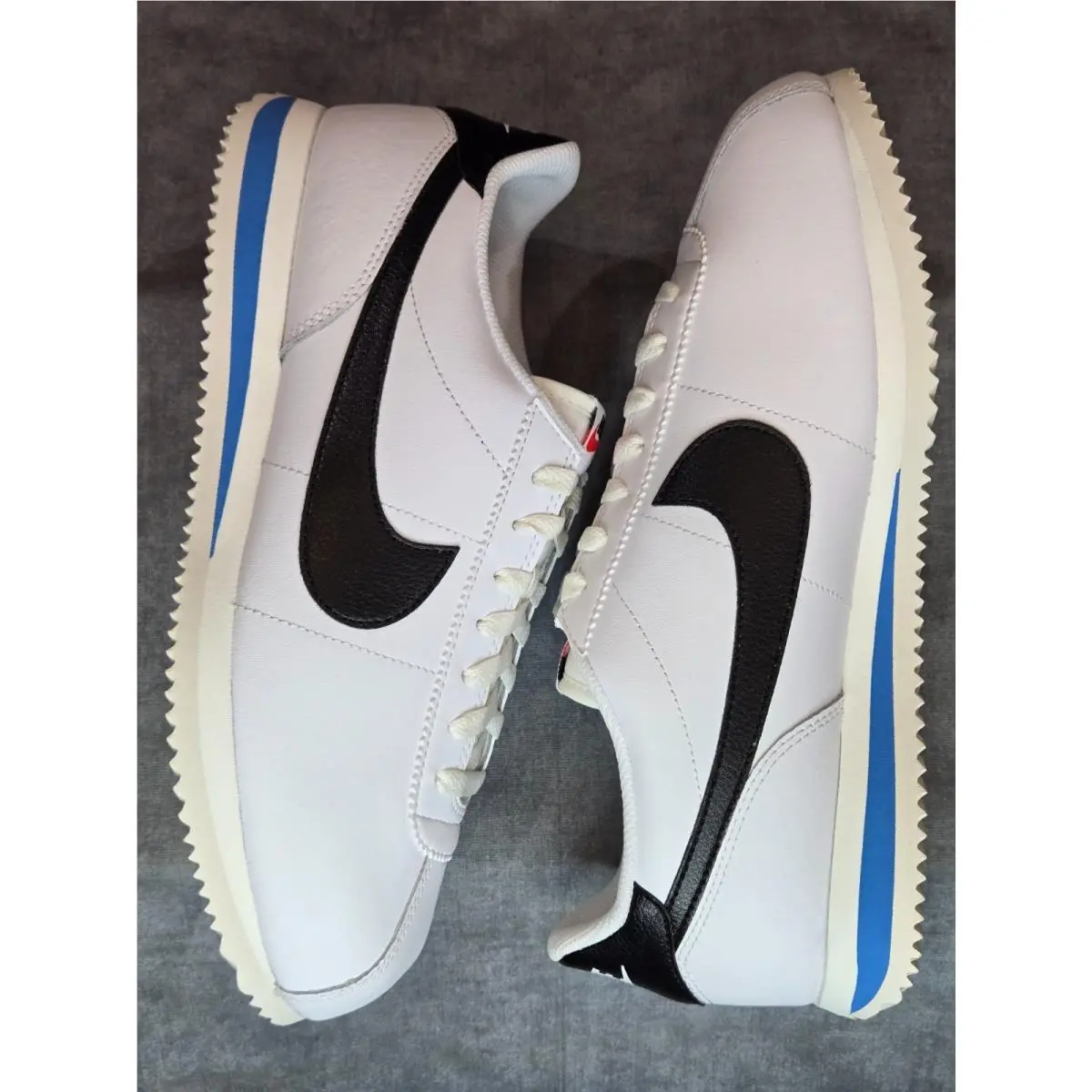 Nike shoes - Nike Cortez - Cortez - DM4044-100 - White 1