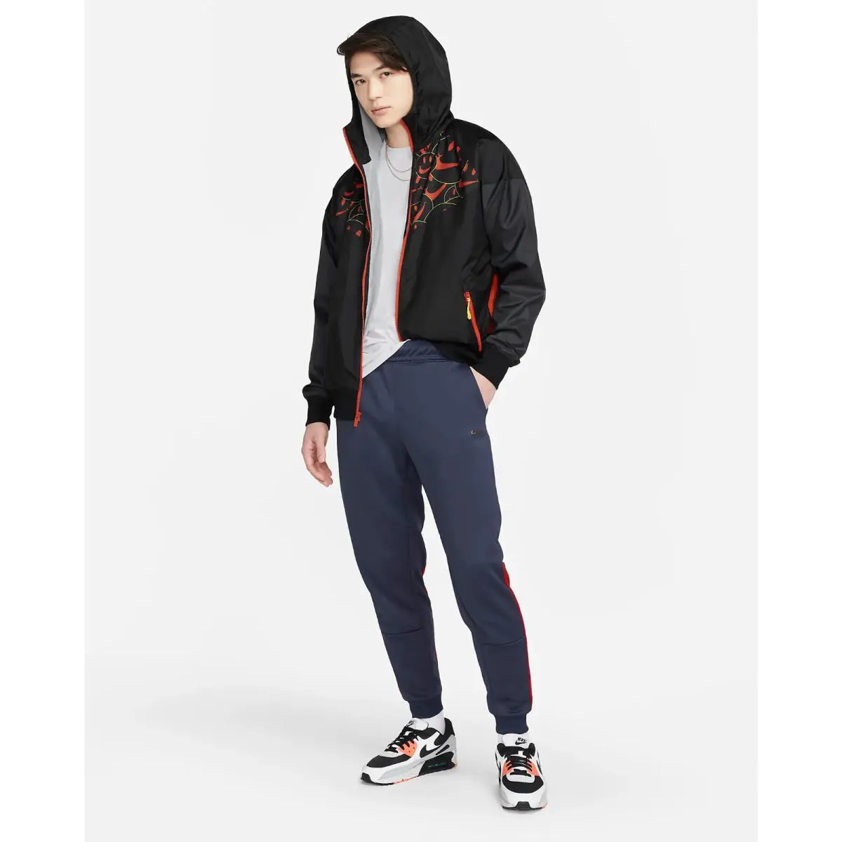 Nike clothing - Nike Sportswear Windrunner - Sportswear Windrunner - DQ3526010 - Black (UPC: 195868284317) 4
