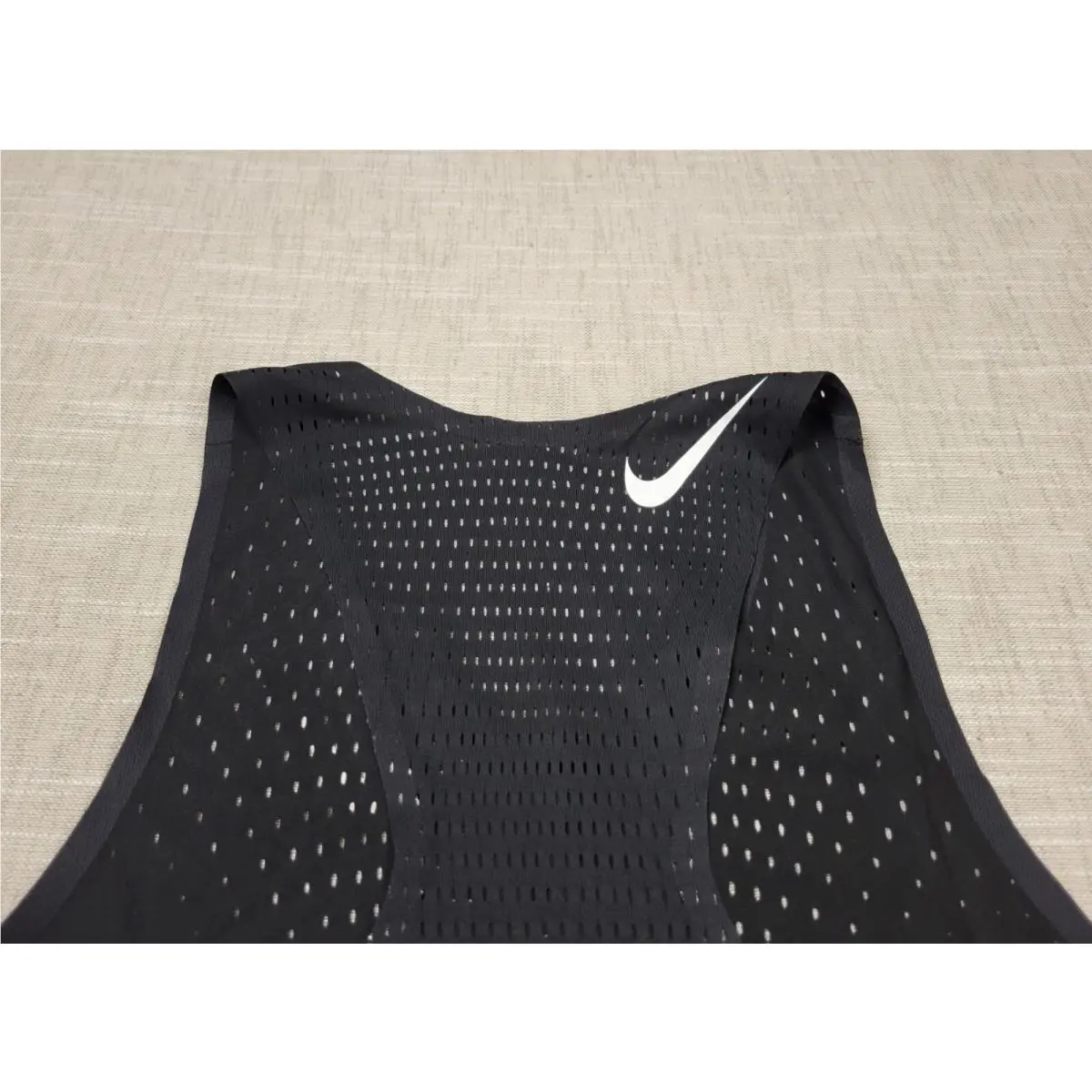 Nike clothing - Nike Dri-Fit - FN4231 010 - Black (UPC: 0196976004262) 4