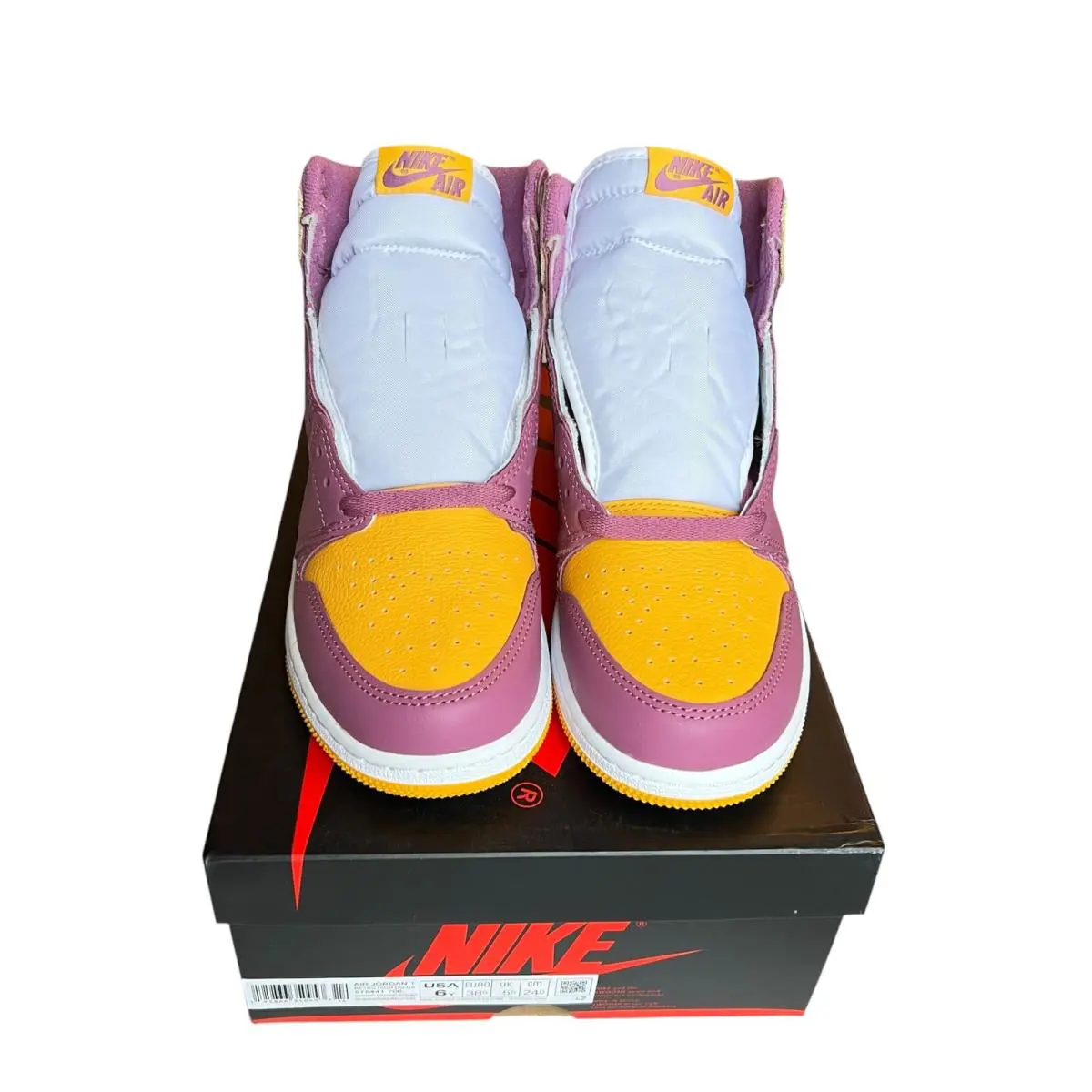 Nike shoes - Air Jordan 1 Retro High - 575441-706 - Gold Bordeaux 0