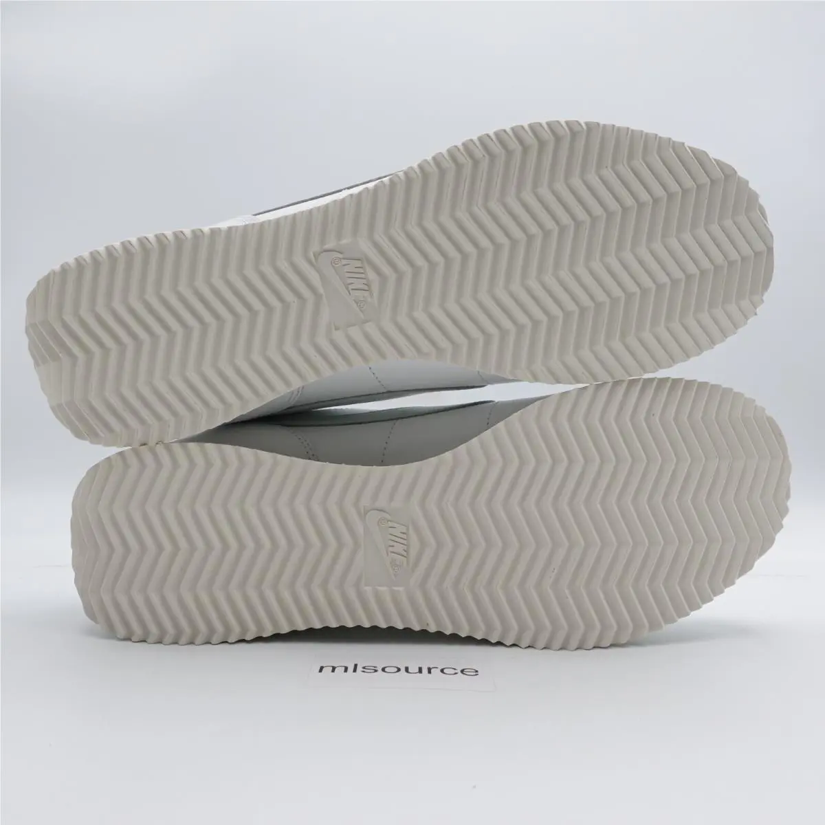Nike shoes - Nike Cortez - Cortez - DN1791-106 - White, Manufacturer: Summit White/Light Silver/Sail (UPC: 197596768923) 4