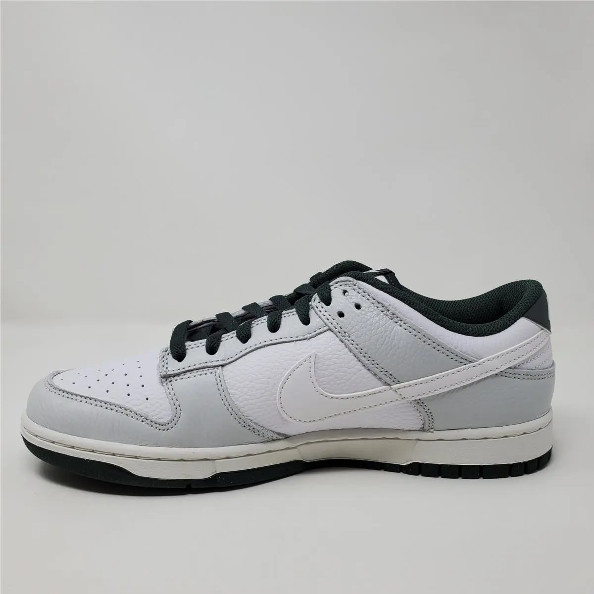 Nike shoes - Dunk Low Retro SE - Dunk Low Retro - HF2874-001 - White 7