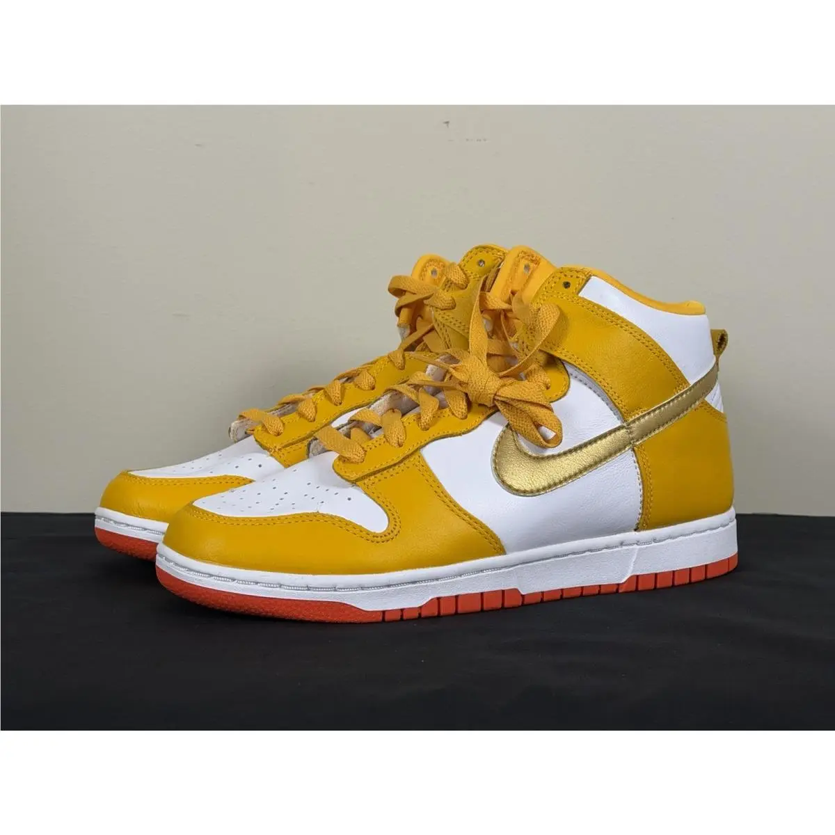 Nike shoes - Nike Dunk - Dunk - DQ4691-700 - Gold 2