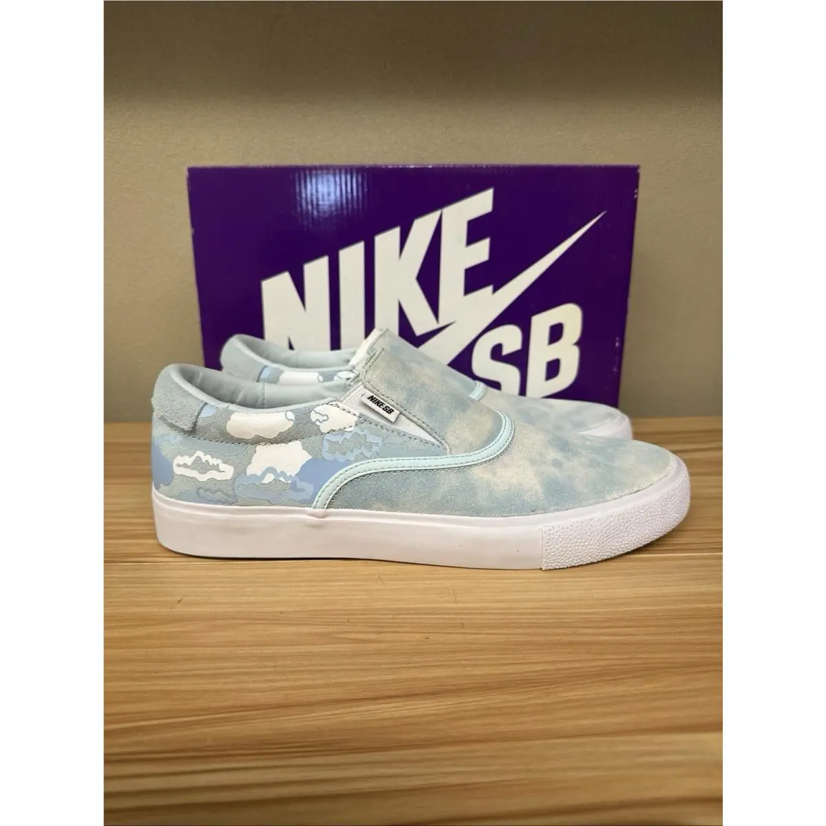 Size 10.5 - Nike Rayssa Leal x Zoom Verona Slip SB Cloud