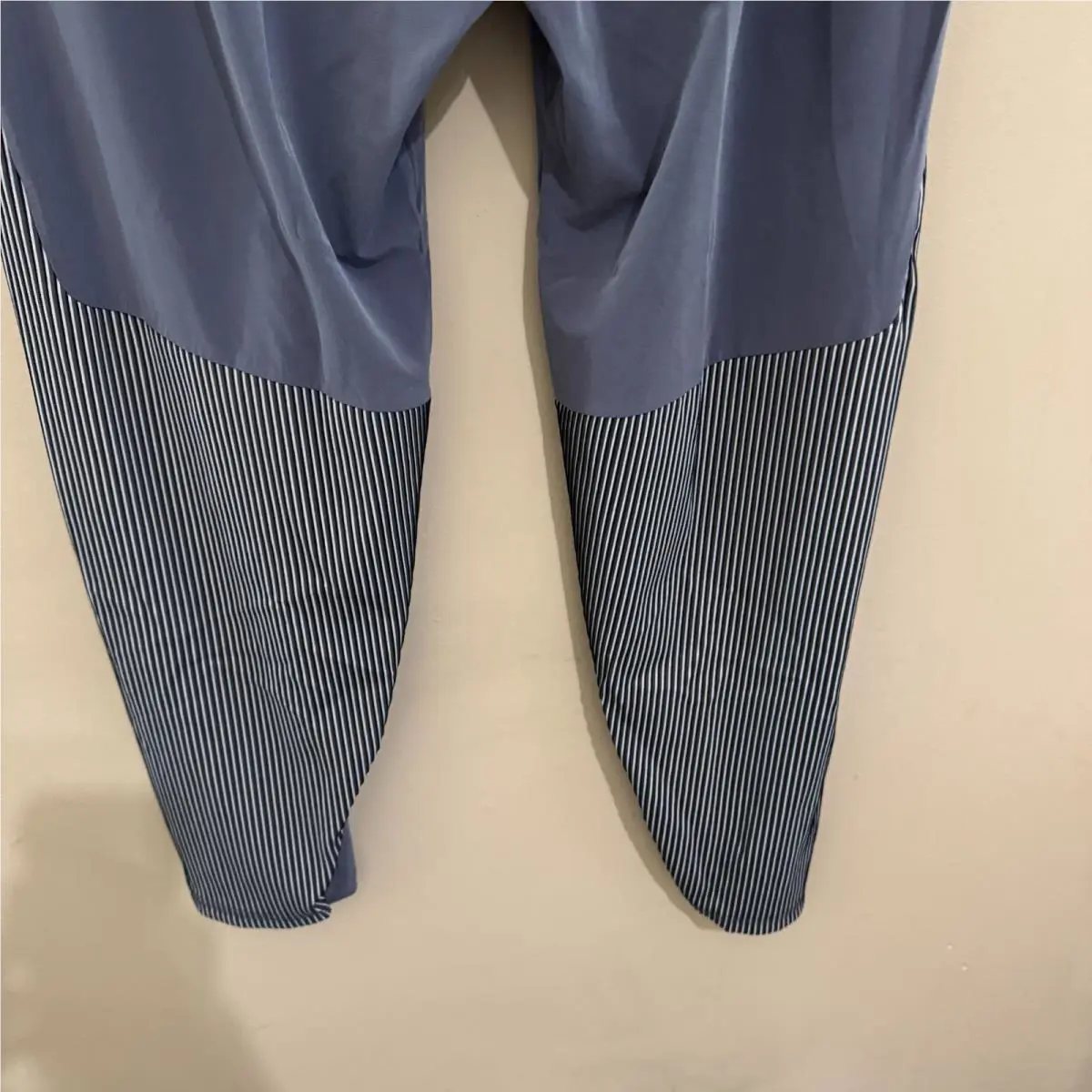 Nike clothing - Nike AeroSwift Dri-FIT ADV Running Pants - FN3361003 - Gray (UPC: 0196976007447) 9