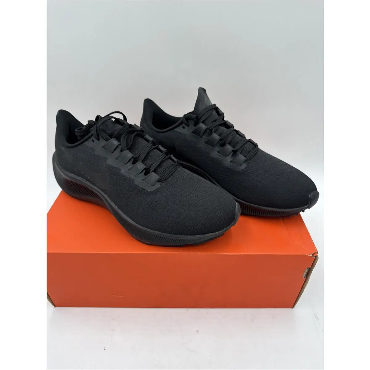 Nike Air Zoom Pegasus 37 Mens 12 Triple Black Running Shoes BQ9646-005 Sneakers