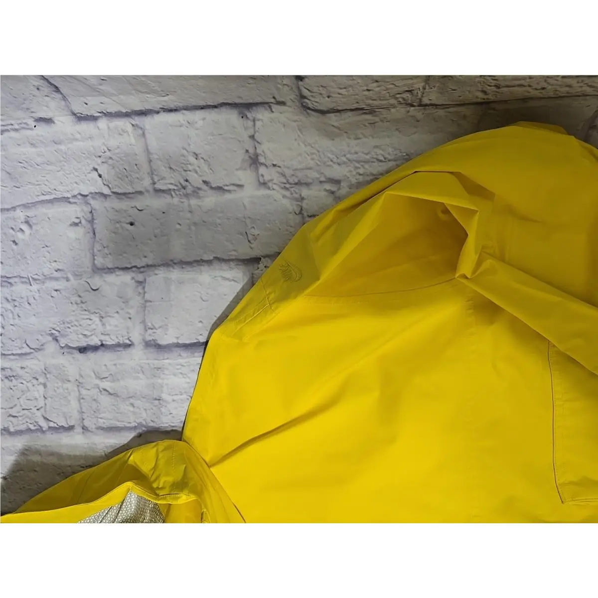 Nike clothing - Nike Spoortswear - Spoortswear - DQ6661-719 - Yellow (UPC: 196149340517) 1