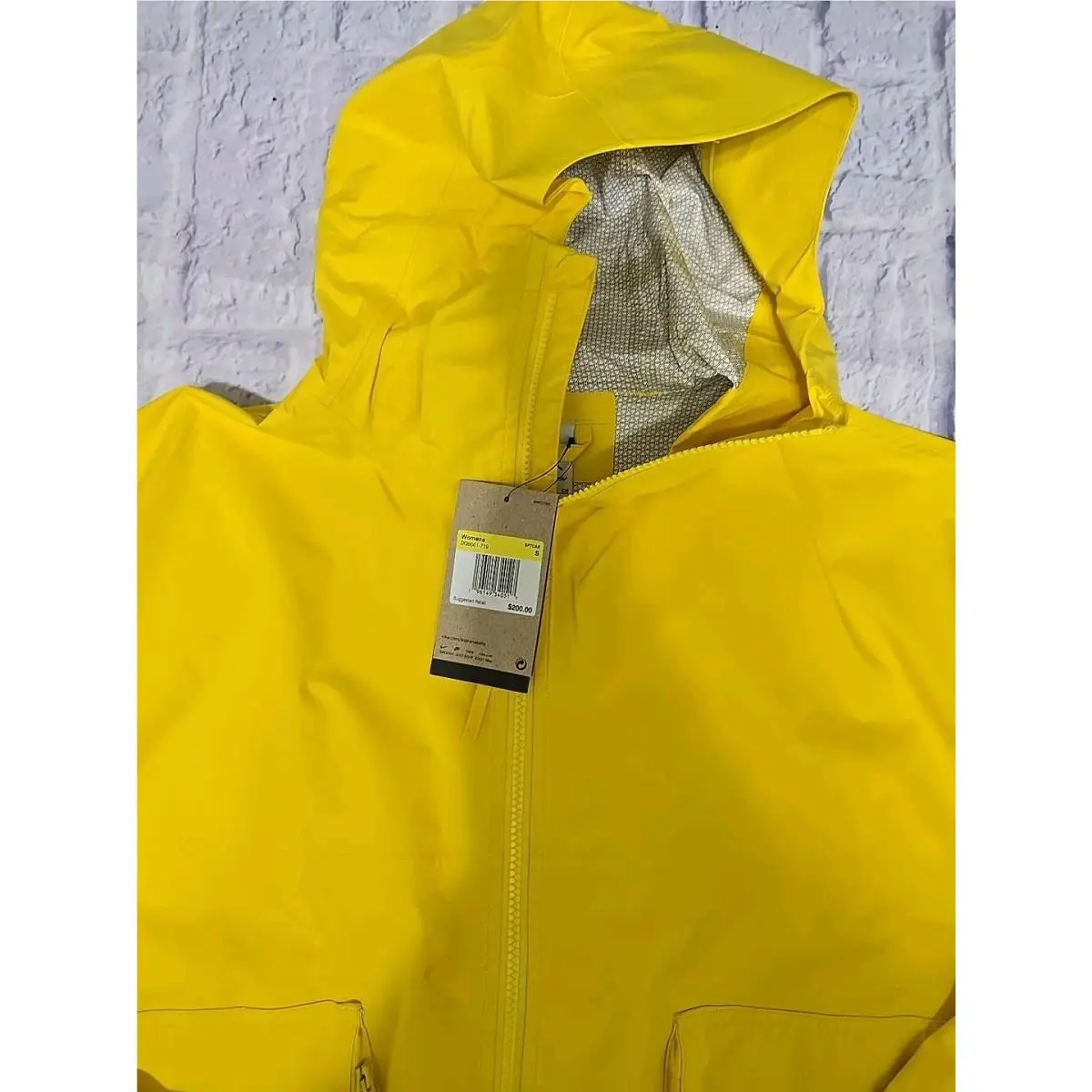 Nike clothing - Nike Spoortswear - Spoortswear - DQ6661-719 - Yellow (UPC: 196149340517) 2