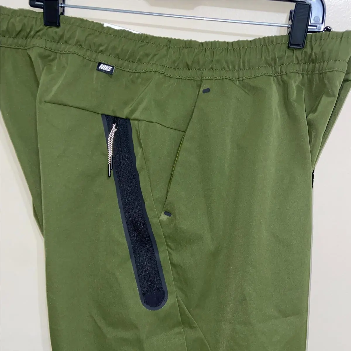 Nike clothing - DR9101-326 - DR9101326 - Green (UPC: 0195870201241) 6