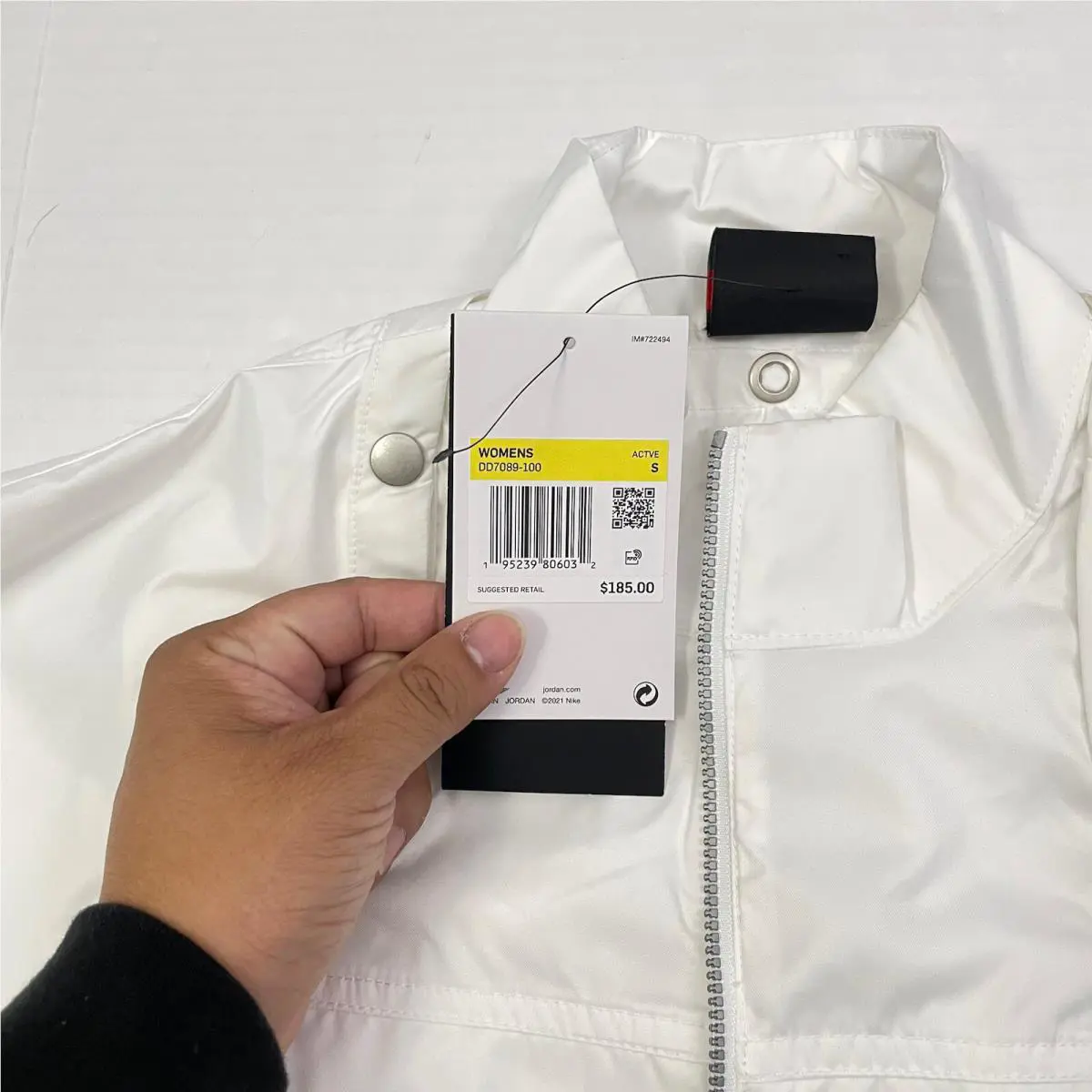 Nike clothing - DD7089-100 - DD7089-100 - White 15