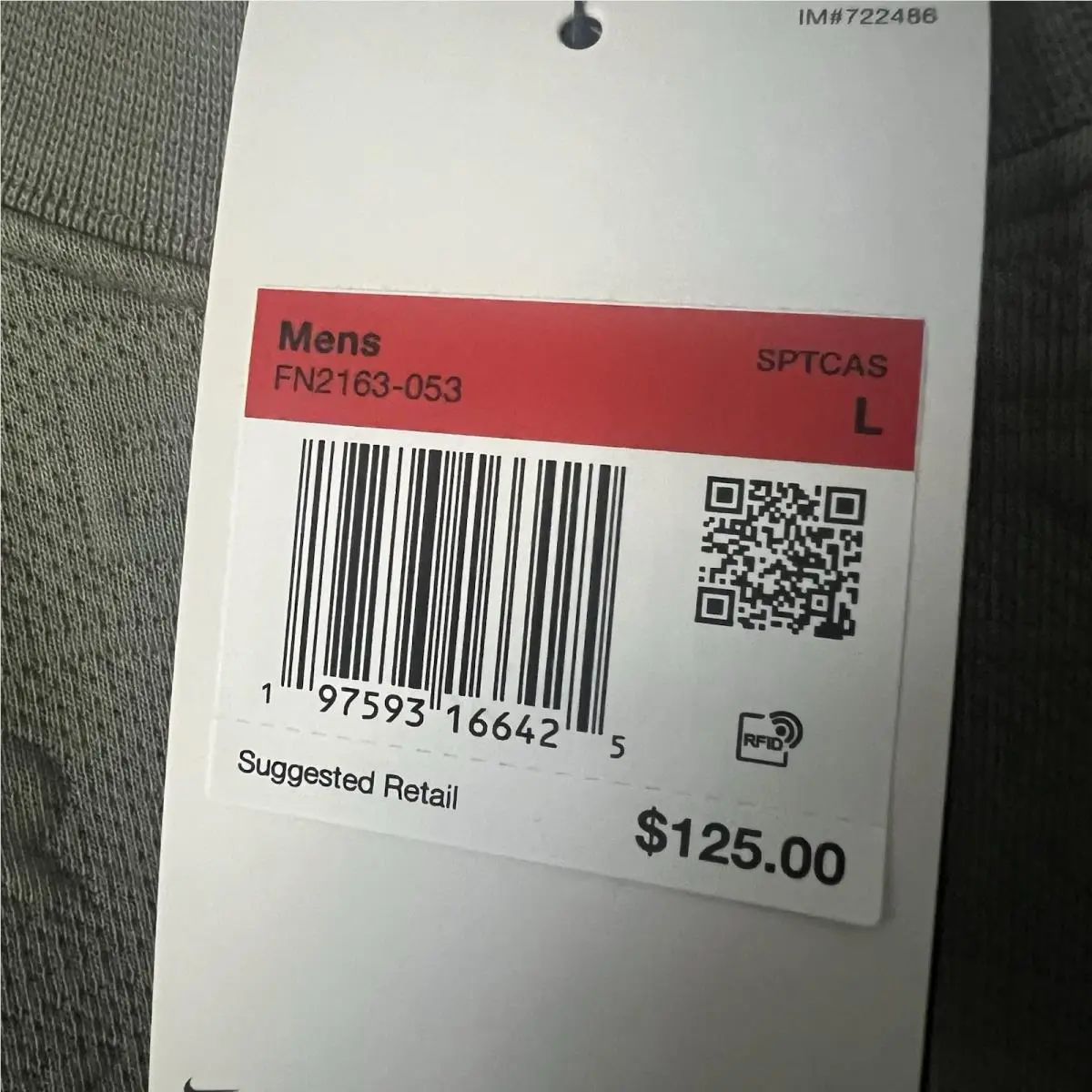 Nike clothing - FN2163-053 - FN2163-053 - Green 1